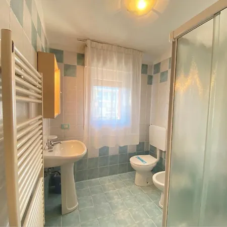 Adriana Carraro Immobiliare - Family Apartment